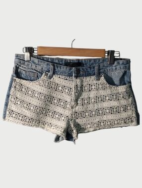 Forever 21 Festival Y2k Shorts Womens Size 28 Size 6 Blue Jean Denim Lace Summer